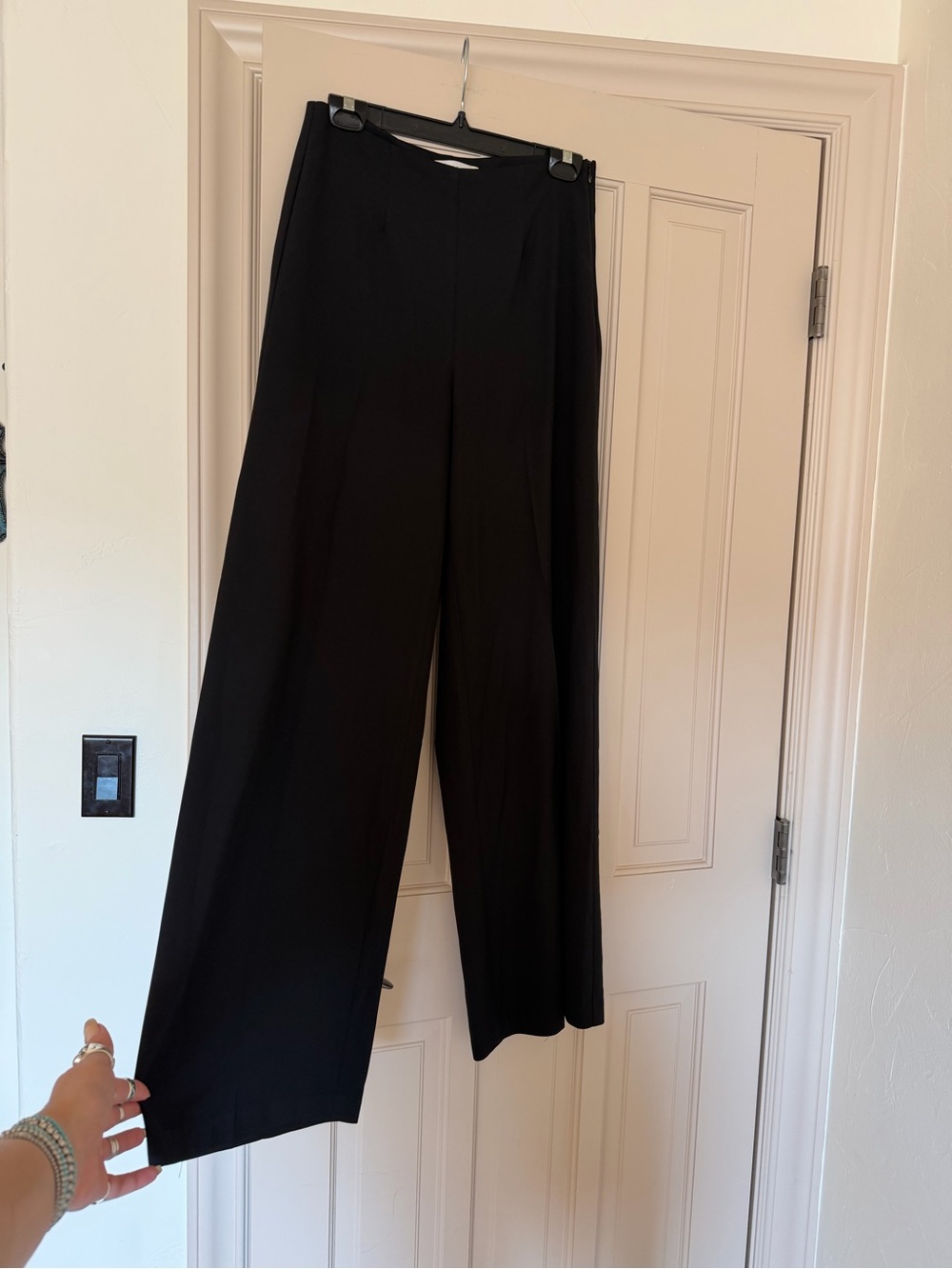 Wayf Black Wide-Leg Lightweight High-Rise Pants